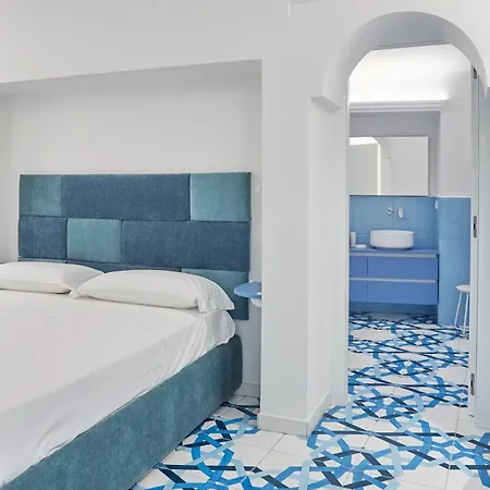 Maison Blu Royal