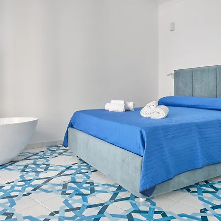 Maison Blu Royal